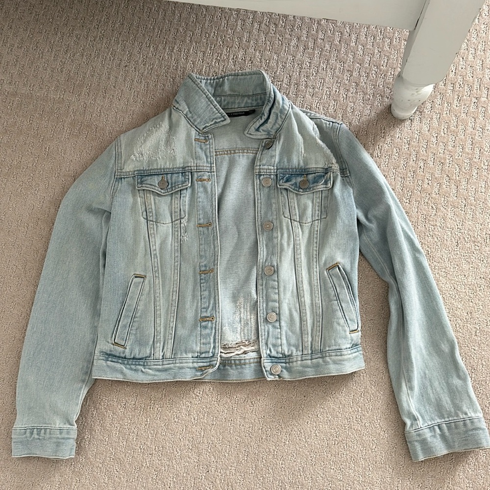 Brandy Melville Jean Jacket - Small